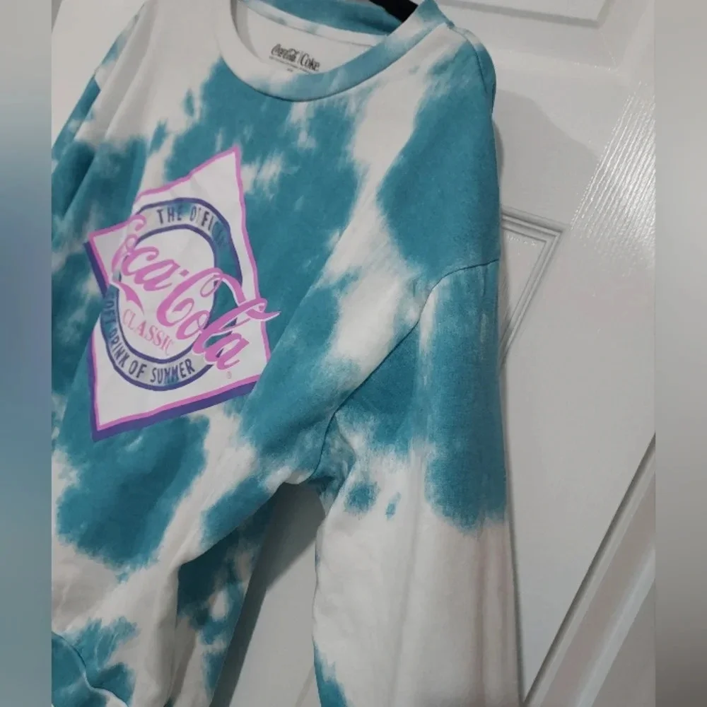 Coca-Cola Tie-Dye Graphic Long Sleeve Sweatshirt in Size XXL